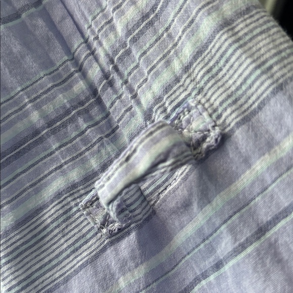 Women's Long Sleeve Striped Shirt - Picture 7 of 8